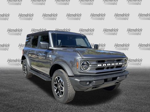 Used 2024 Ford Bronco Big Bend image 2