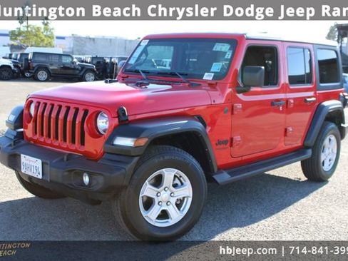 Used 2022 Jeep Wrangler Unlimited Sport image 12