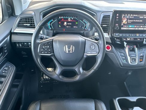 Certified 2024 Honda Odyssey EX-L image 14