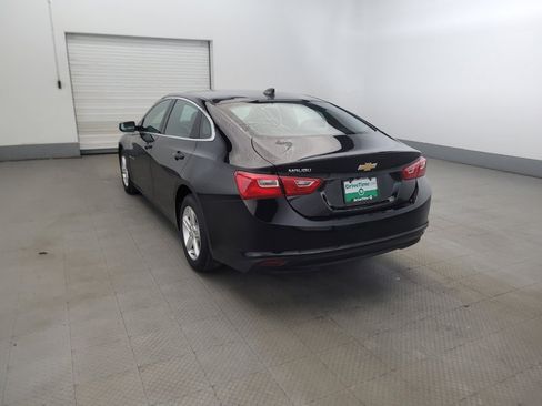 Used 2022 Chevrolet Malibu LS FWD image 5