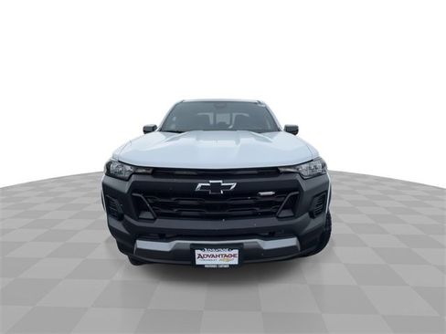 Used 2024 Chevrolet Colorado Trail Boss w/ Advanced Trailering Package image 3