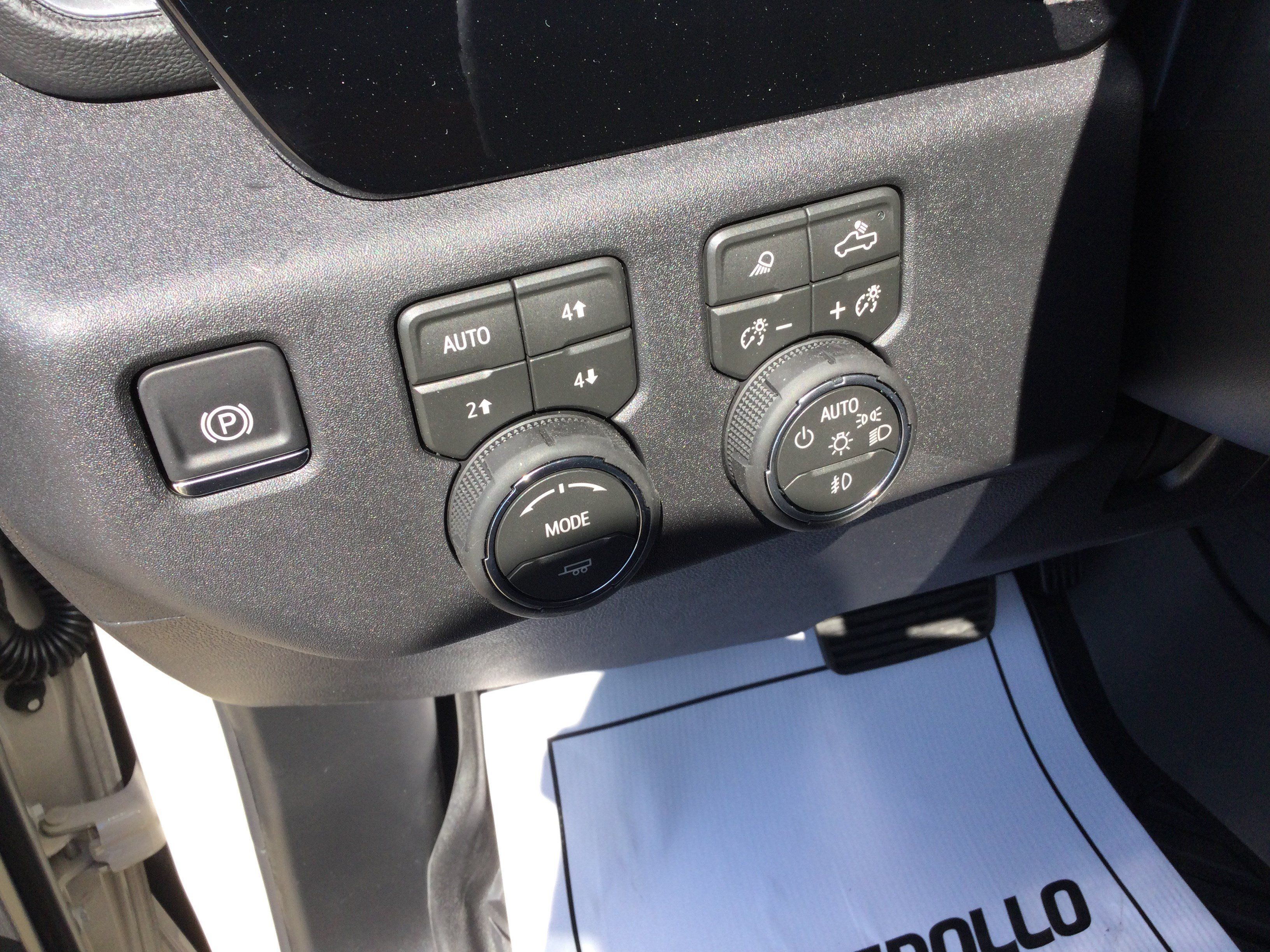 New 2026 Chevrolet Silverado 1500 RST AWD/4WD image 10