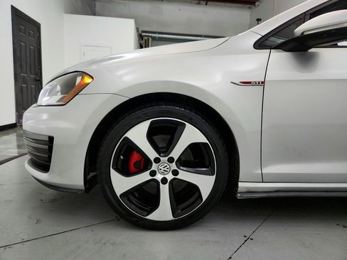 Used 2016 Volkswagen GTI S FWD image 30