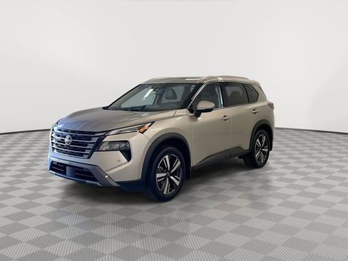 Certified 2024 Nissan Rogue SL w/ SL Premium Package image 4