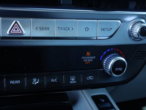 Used 2023 Kia Telluride SX image 39