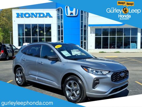 Used 2024 Ford Escape ST-Line w/ Tech Pack #1 AWD/4WD image 1