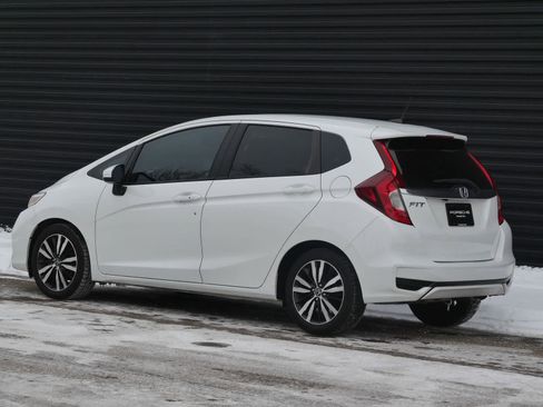 Used 2018 Honda Fit EX image 3