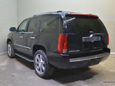 Used 2007 Cadillac Escalade AWD w/ Climate Package image 36