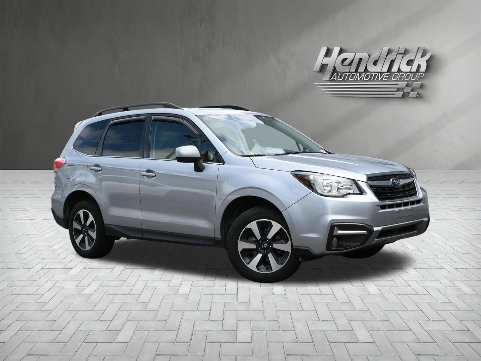 Used 2018 Subaru Forester 2.5i Limited AWD/4WD image 2