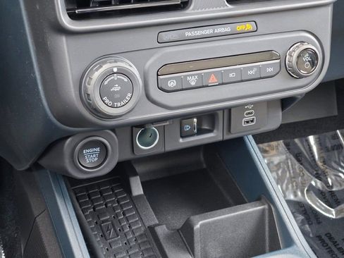 New 2025 Ford Maverick Lariat image 27
