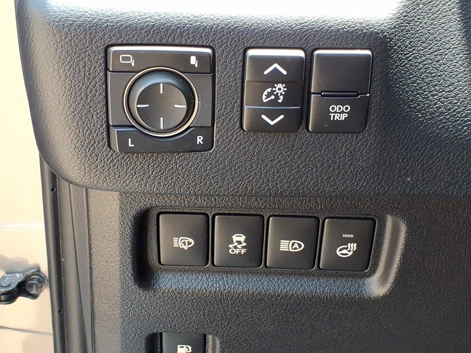 Certified 2023 Lexus GX 460 Premium w/ Premium Package AWD/4WD image 8