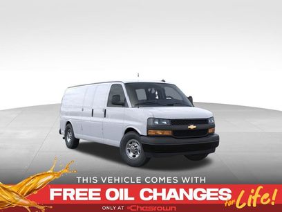 New 2025 Chevrolet Express 3500 Extended w/ Driver Convenience Package