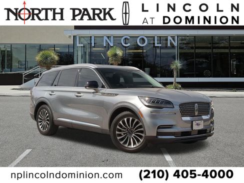 Used 2023 Lincoln Aviator Reserve image 1