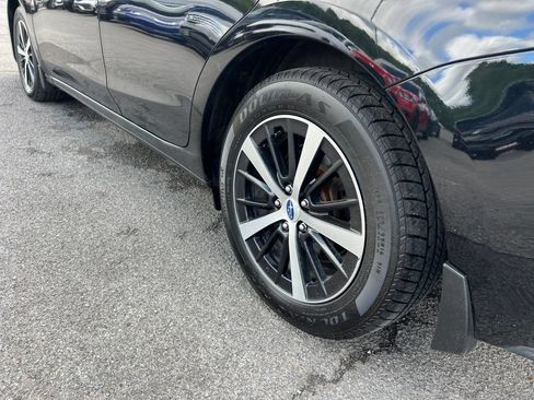 Used 2019 Subaru Impreza 2.0i Premium AWD/4WD image 28