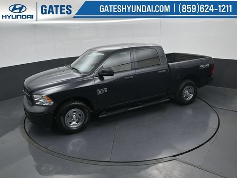 Used 2019 RAM 1500 Tradesman w/ Popular Equipment Group AWD/4WD image 44