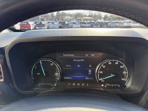 Used 2024 Ford Maverick Lariat image 13