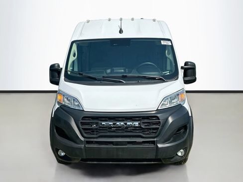 Used 2024 RAM ProMaster 2500 w/ Convenience Group FWD image 2