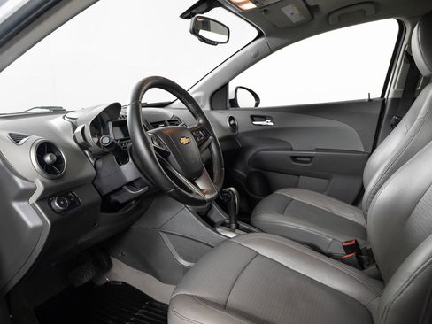 Used 2015 Chevrolet Sonic LTZ image 14