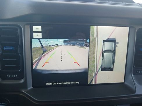 Used 2023 Ford Bronco Outer Banks image 30