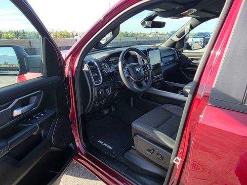 Used 2024 RAM 1500 Big Horn AWD/4WD image 19