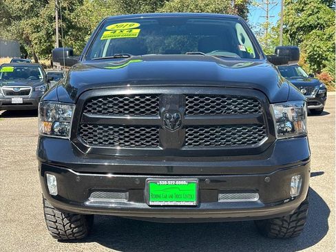 Used 2019 RAM 1500 Big Horn AWD/4WD image 2