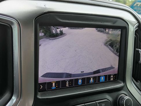Used 2020 Chevrolet Silverado 2500 LTZ w/ LTZ Premium Package AWD/4WD image 24