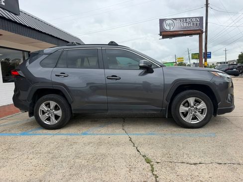 Used 2023 Toyota RAV4 XLE FWD image 5