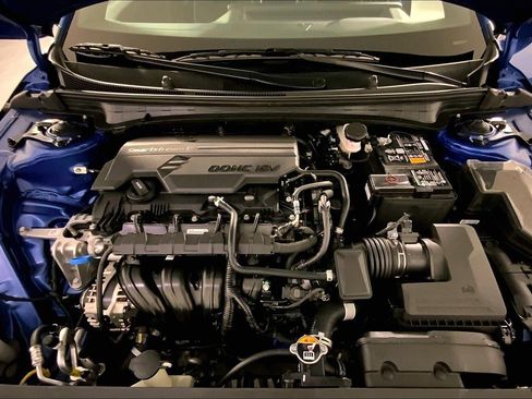 New 2025 Kia K4 GT-Line image 11