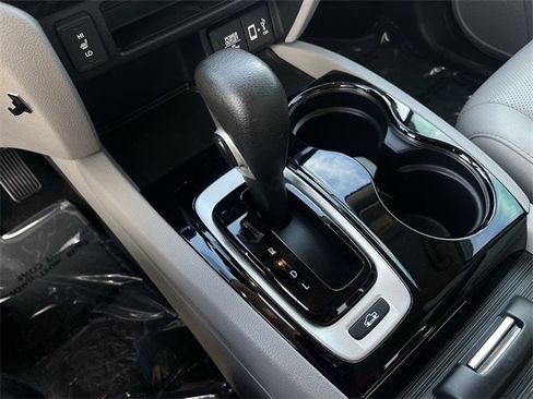Used 2017 Honda Ridgeline RTL-E image 22