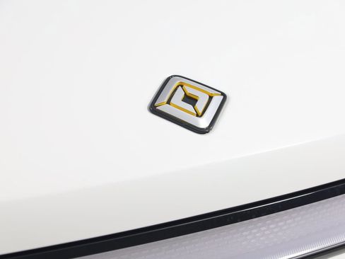 Used 2022 Rivian R1S Launch Edition image 23