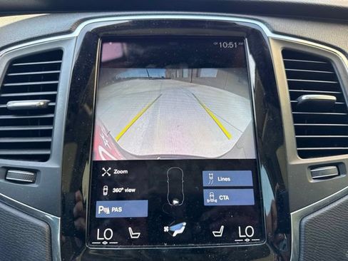 Used 2020 Volvo XC90 T6 Momentum AWD/4WD image 12