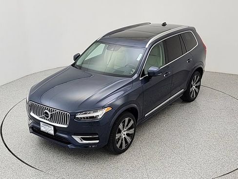 Used 2022 Volvo XC90 T6 Inscription AWD/4WD image 13