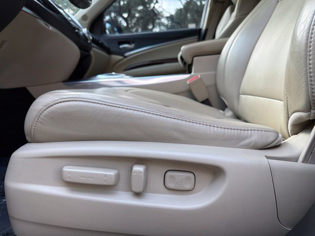 Used 2017 Acura MDX w/ Technology Package FWD image 33