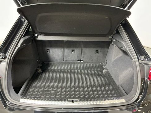 Used 2021 Audi Q3 2.0T Premium Plus w/ Premium Plus Package image 11