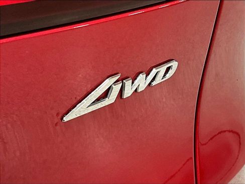 Used 2022 Genesis GV70 2.5T w/ Advanced Package AWD/4WD image 24