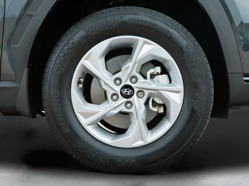 Certified 2024 Hyundai Tucson SE AWD/4WD image 9