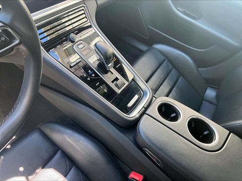 Certified 2023 Porsche Panamera 4 Platinum Edition AWD/4WD image 20