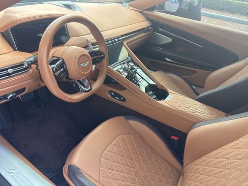 Used 2024 Aston Martin DB12 Coupe RWD image 5