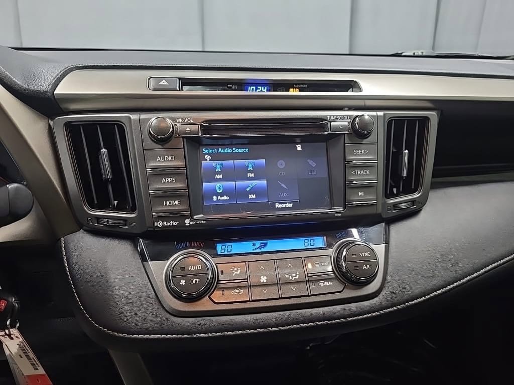 Used 2014 Toyota RAV4 XLE AWD/4WD image 11