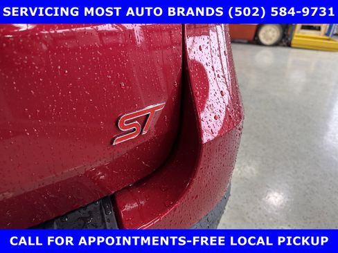 New 2026 Ford Explorer ST w/ Sun And Sound Package image 22