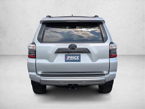 Used 2023 Toyota 4Runner TRD Off-Road Premium w/ Moonroof Package AWD/4WD image 7