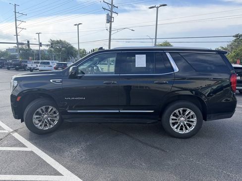 Used 2021 GMC Yukon SLT w/ SLT Luxury Plus Package AWD/4WD image 3
