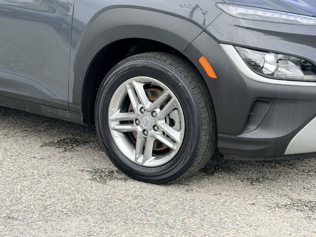 Used 2023 Hyundai Kona SE AWD/4WD image 25
