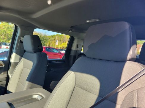 New 2026 GMC Sierra 2500 SLE w/ SLE Value Package; image 21