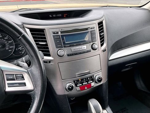 Used 2012 Subaru Legacy 2.5i Premium w/ All-Weather Pkg image 6