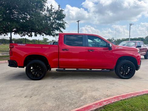 Used 2020 Chevrolet Silverado 1500 LT Trail Boss AWD/4WD image 2