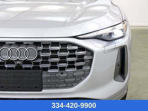 New 2025 Audi Q5 Premium image 7