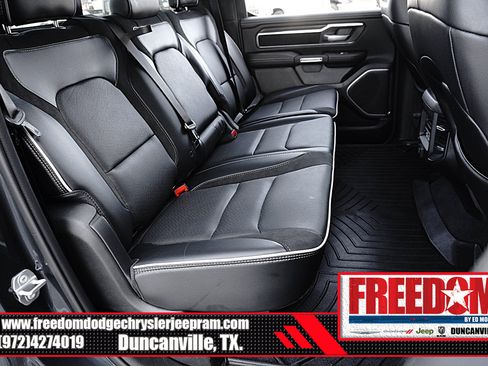 Used 2025 RAM 1500 Laramie AWD/4WD image 15