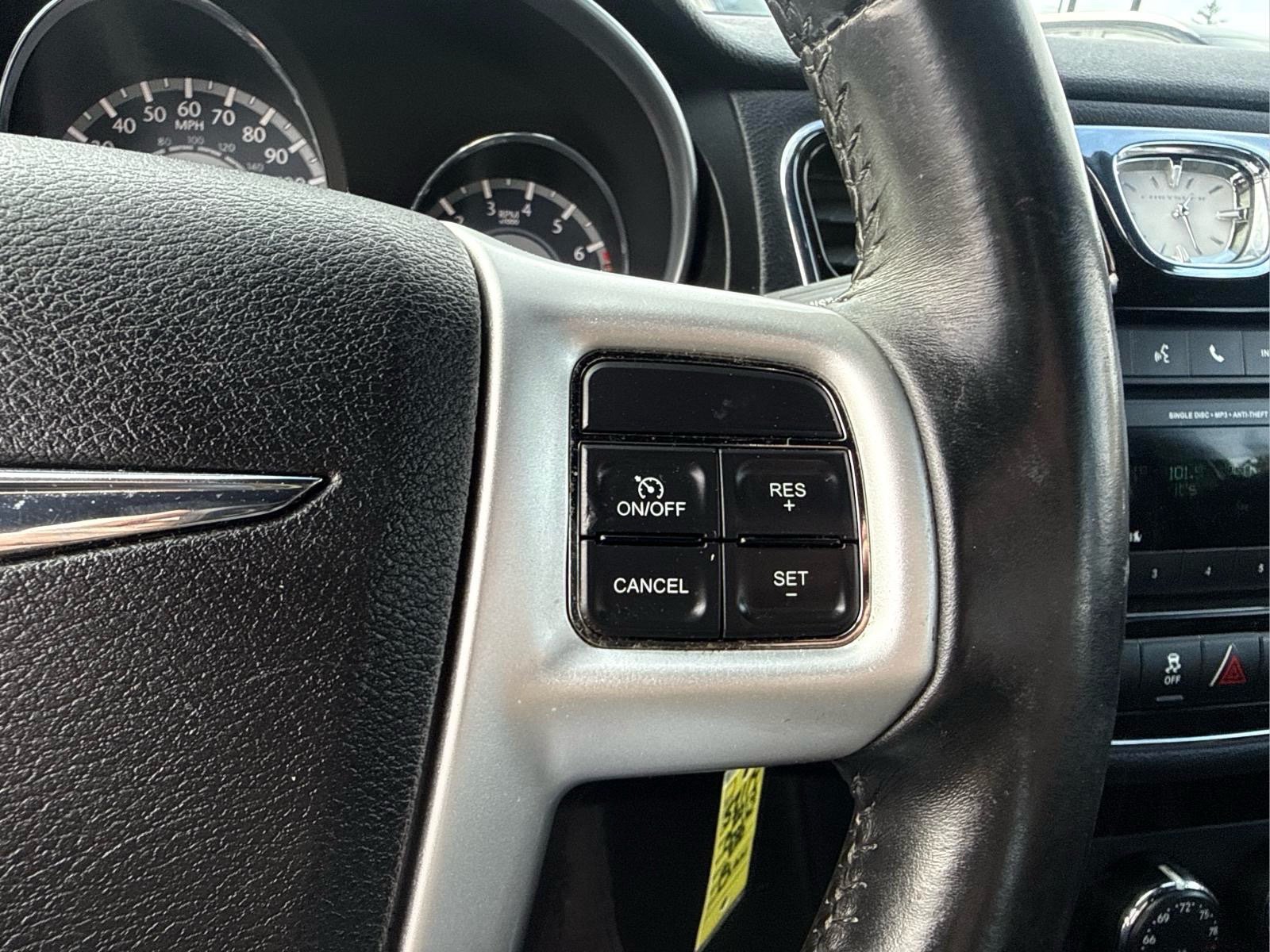 Used 2013 Chrysler 200 Touring FWD image 21