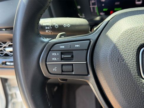 Used 2024 Honda Accord EX-L image 24